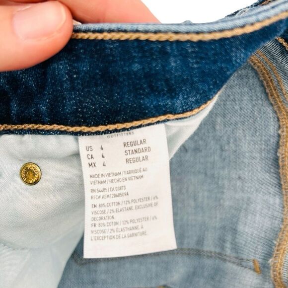 American Eagle super hi-rise flare, size 4 regular dark wash - Picture 9 of 10